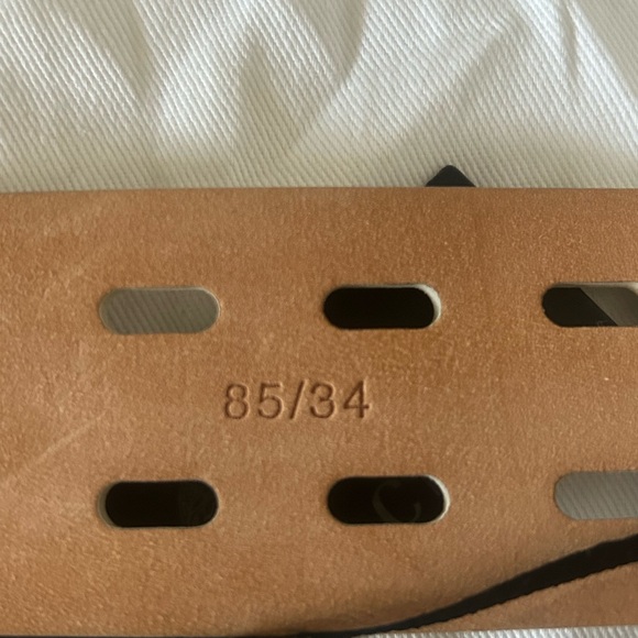 VERSACE Gold Square Buckle Leather Belt White Three Prong NWT Bag Size 85/34 - Picture 6 of 12